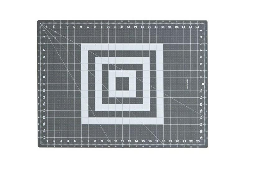 Fiskars Alfombrilla de corte A2, 45 cm x 60 cm, Resistente a cortes, 1003895