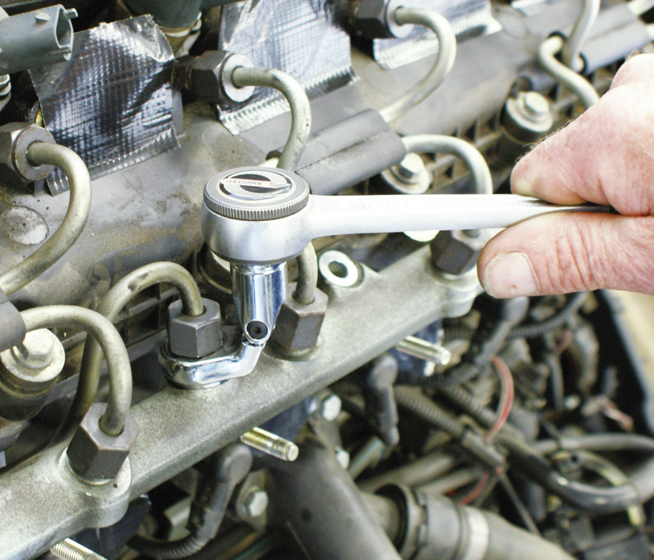 GEDORE Automotive KL-4075-321 K - Juego de vasos de 3/8" articulados con boca abierta