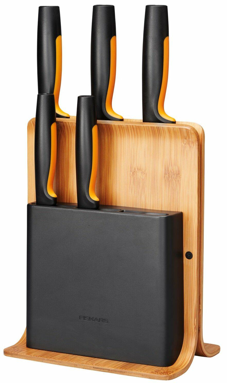 Fiskars Bloque de bambú con 5 cuchillos, Functional Form, Incluye Cuchillo para verduras, Cuchillo de tomate, Cuchillo de chef Santoku, Cuchillo de cocina y Cuchillo de pan, Bambú/Plástico, 1057552