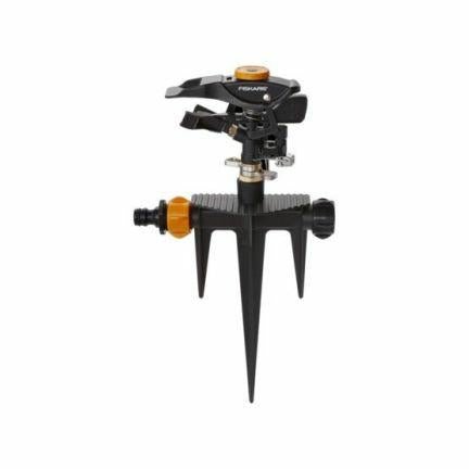 Fiskars Aspersor cañón metal con pico XL, Con control de la distancia, control del chorro y control de la rotación, Tamaño universal, Alcance de Ø 26 m, 466 g, Negro/naranja, 1023658