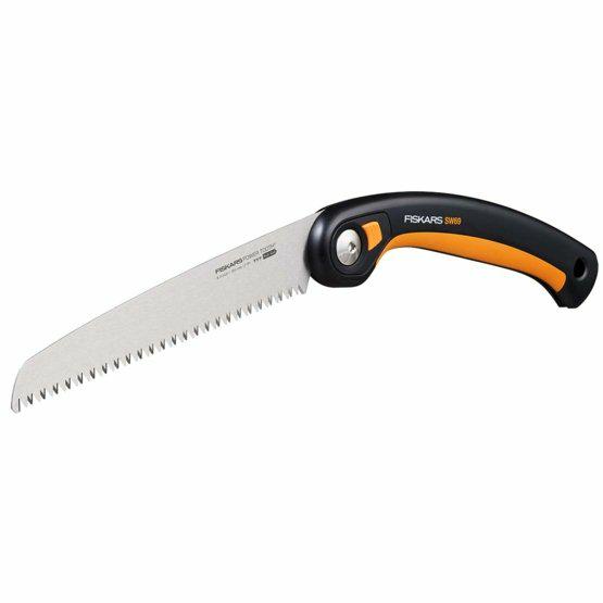 Fiskars Sierra plegable Plus, Para troncos y ramas gruesas, 3 posiciones de corte, Hoja afilada Power Tooth, Dientes gruesos, Longitud de la hoja: 21 cm, Negro/Naranja, SW69, 1067553