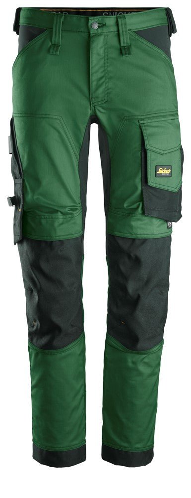 Snickers Workwear - 6341 Pantalones largos de trabajo elásticos AllroundWork Slim Fit color verde forestal/ negro - Ferrotecnia