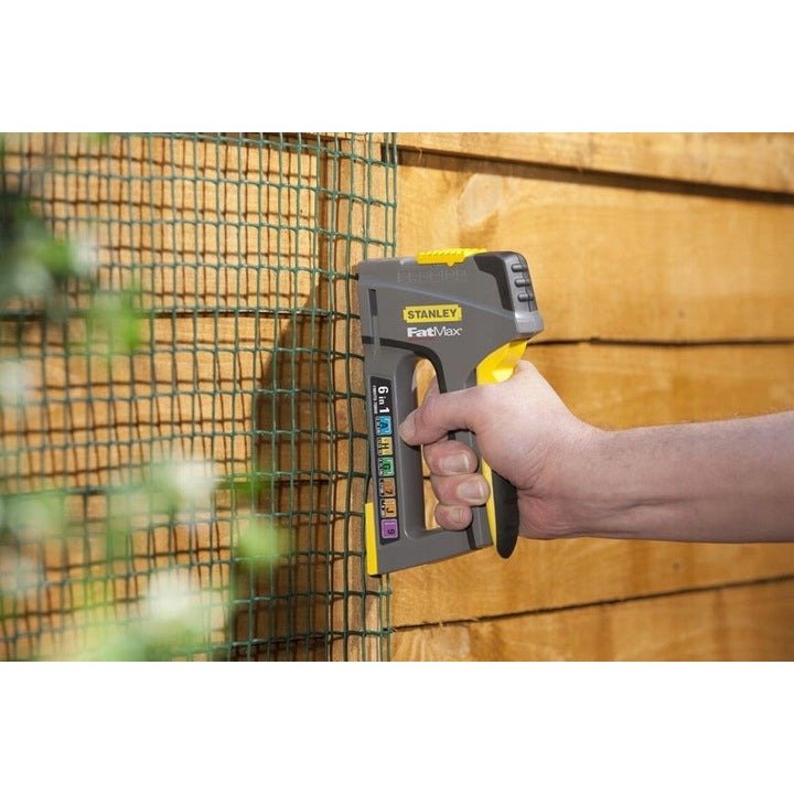 STANLEY FATMAX Grapadora 6 en 1, Compacta, Fácil Carga de Grapas, Cuerpo de Abs Reforzado, Intensidad Variable, Mango de Agarre Suave, Acepta 6 Tamaños de Grapa -FMHT6-70868 - Ferrotecnia