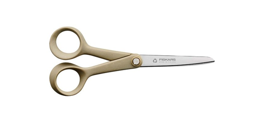 Fiskars ReNew Tijeras universales, Longitud: 17 cm, Acero inoxidable/plástico reciclado, Fabricado con materiales 100% reciclables, 1062545