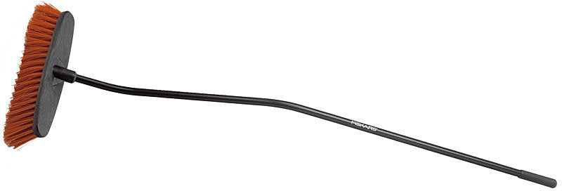Fiskars 111511 - Escoba de jardinería