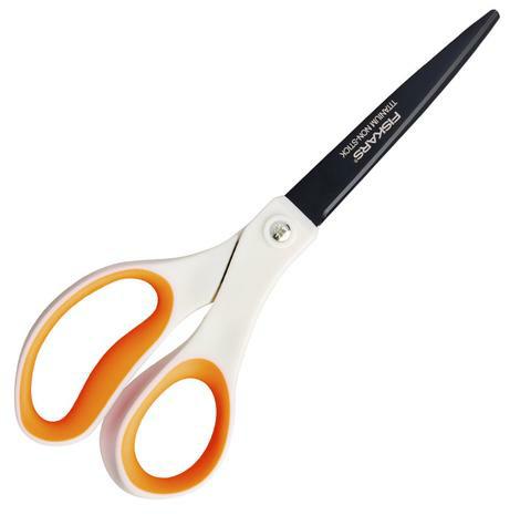 Fiskars Tijeras antiadhesivas Universales, Longitud: 21 cm, Revestimiento de titanio/Acero inoxidable plástico, Blanco/Naranja, 1004721