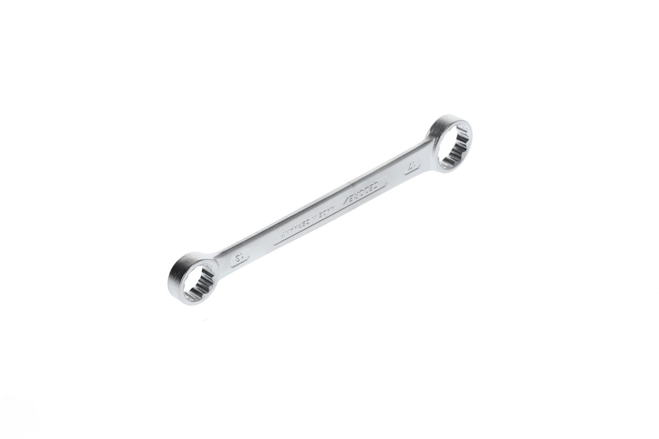 4 - Combination spanners
