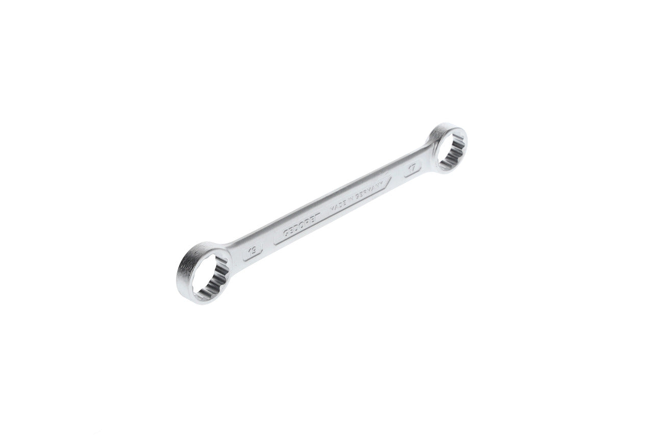 4 - Combination spanners