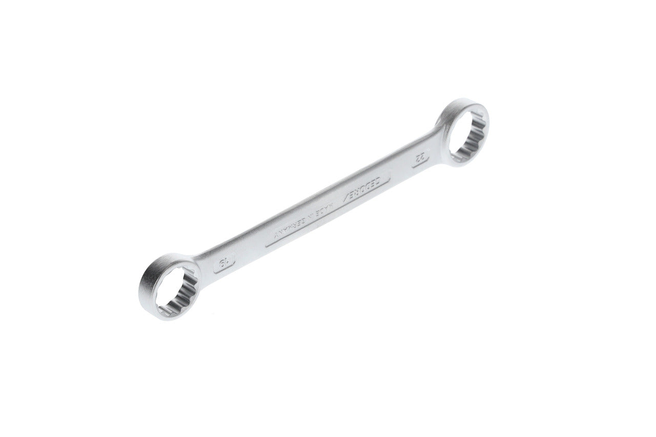 4 - Combination spanners