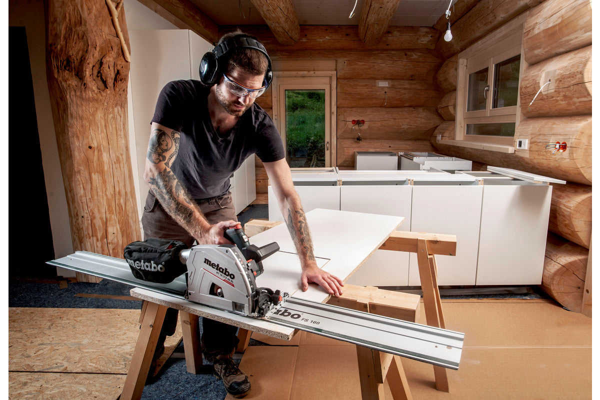Metabo 601866840 - Sierra circular de inmersión de batería KT 18 LTX 66 BL