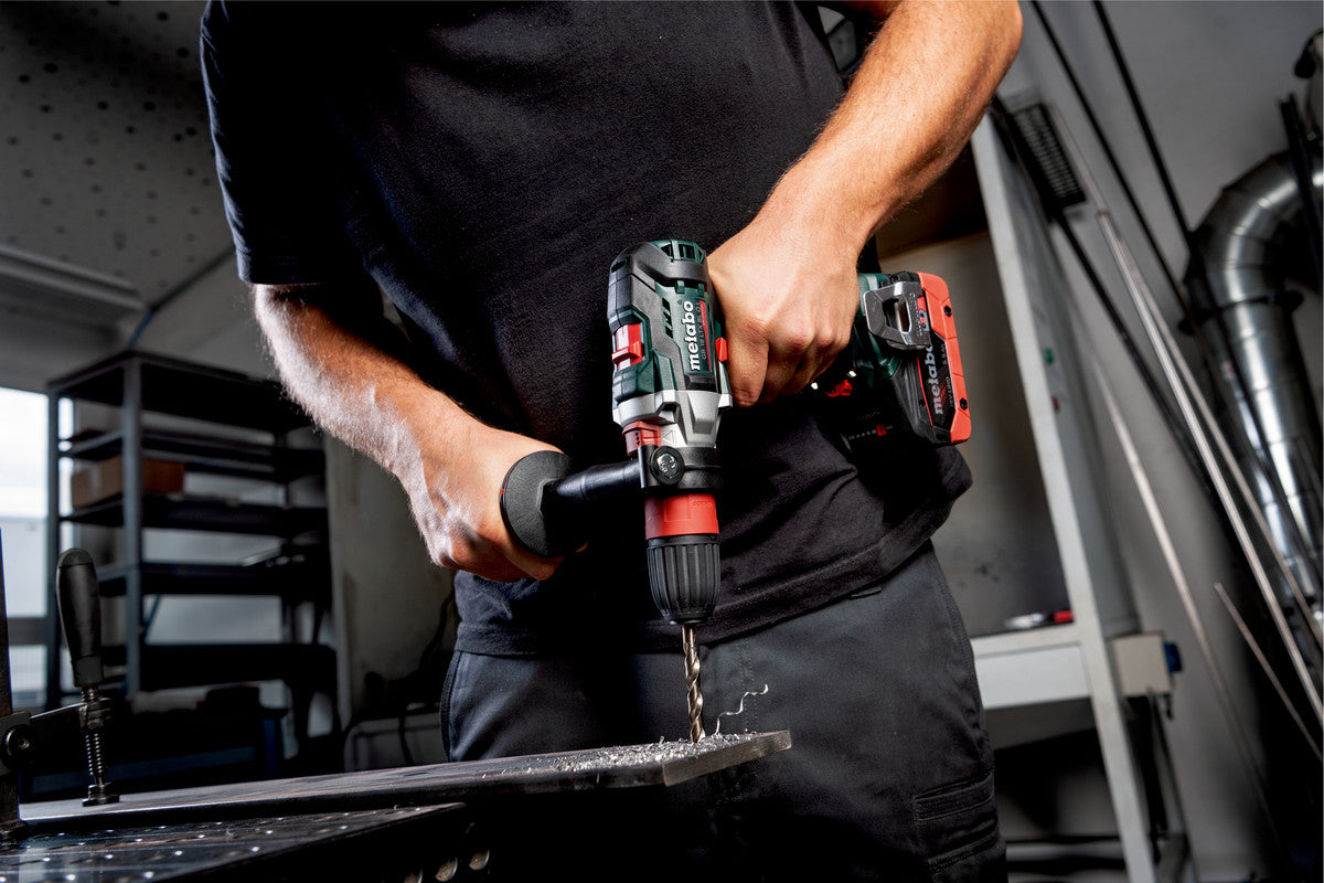 Metabo 602362840 - Taladro/roscador de batería GB 18 LTX BL Q I