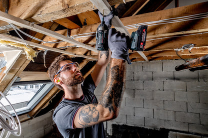 Metabo 602397840 - Atornillador de impacto de batería SSD 18 LT 200 BL