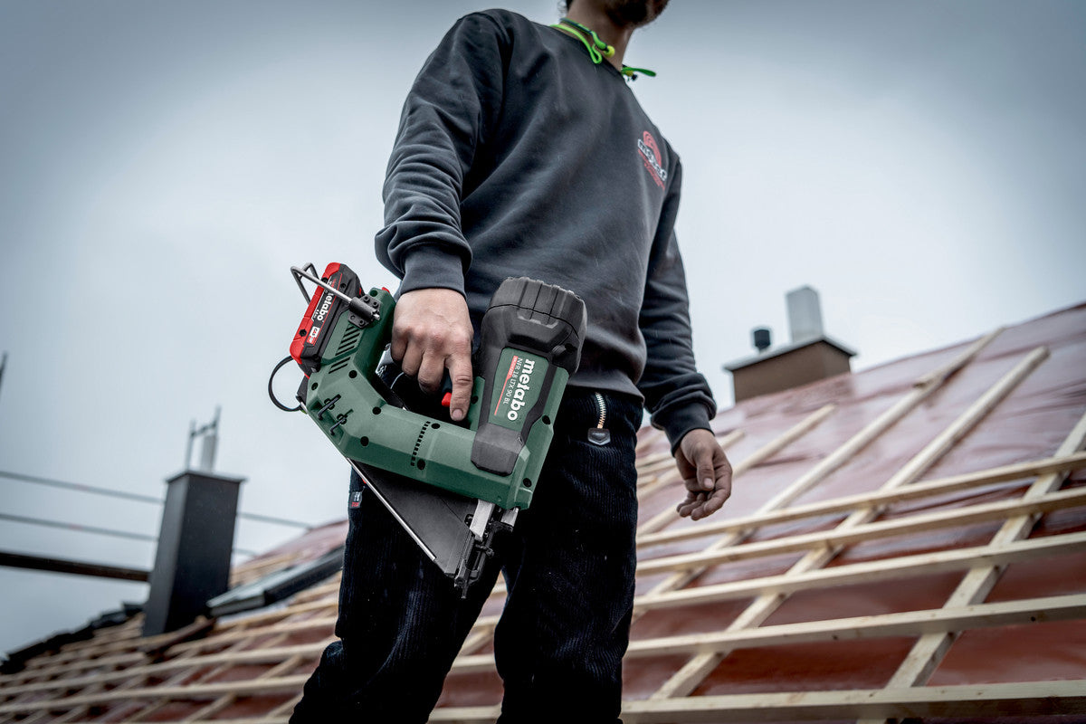 Metabo 612090840 - Clavadora de batería NFR 18 LTX 90 BL