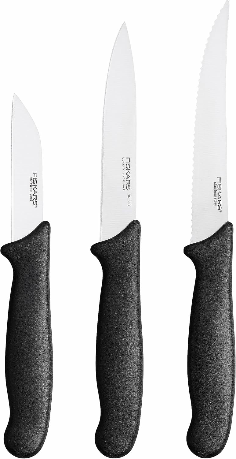 Fiskars Set de cuchillos de mondar, 3 piezas, Cuchillo de pelar, Cuchillo de mondar, Cuchillo para tomates, Essential, Acero inoxidable/Plástico PP, Negro, Essential, 1065584