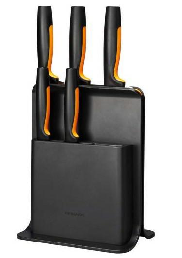 Fiskars Bloque con 5 cuchillos, Functional Form, Incluye Cuchillo para verduras, Cuchillo de tomate, Cuchillo de chef Santoku, Cuchillo de cocina y Cuchillo de pan, Plástico, Negro, 1057554