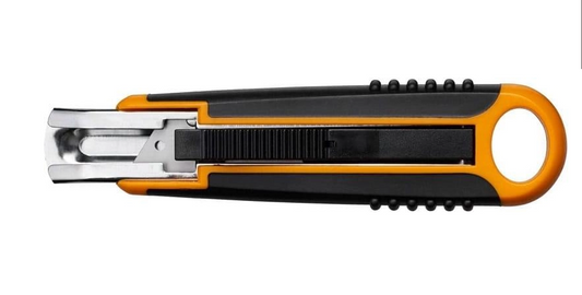 Fiskars Cúter de seguridad, 18 mm, Negro/Naranja, 1004683