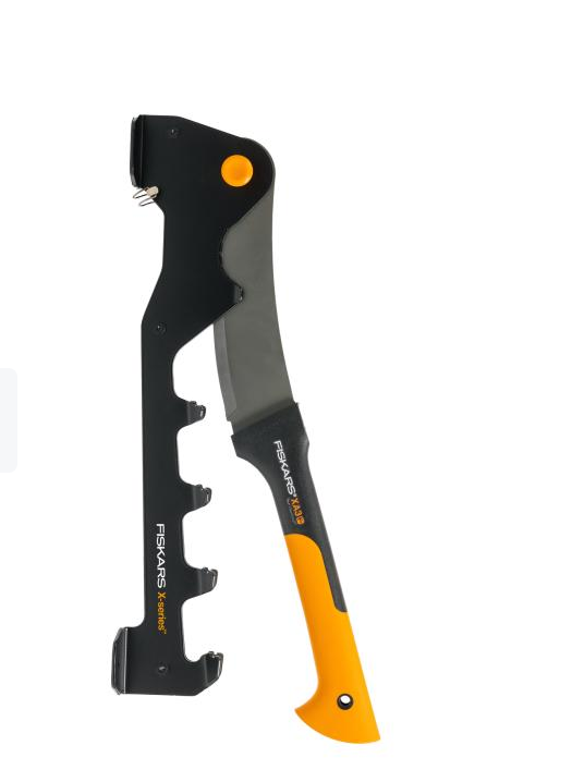 Fiskars X-Series Set para Cortar Troncos con Soporte de Pared y Machete WoodXpert XA3, para Cortar leña y Ramas, 1079159