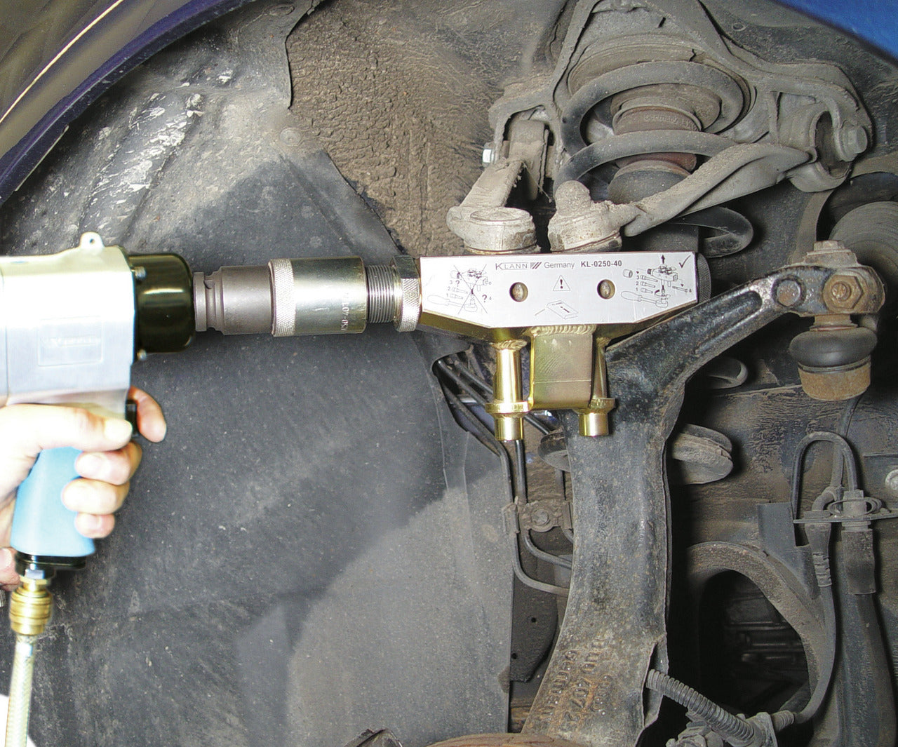 KL-0250-40 - Extractor para Perno de Sujeción, Audi A4 / VW Passat