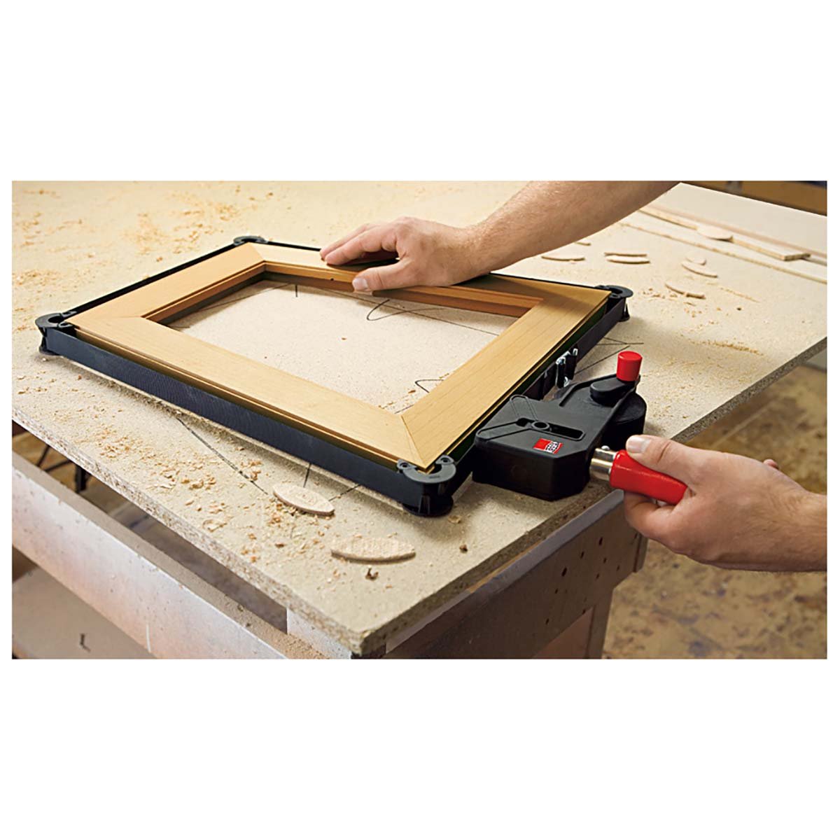 Bessey BAN700 - Tensor de cinta Bessey BAN700 - Ferrotecnia