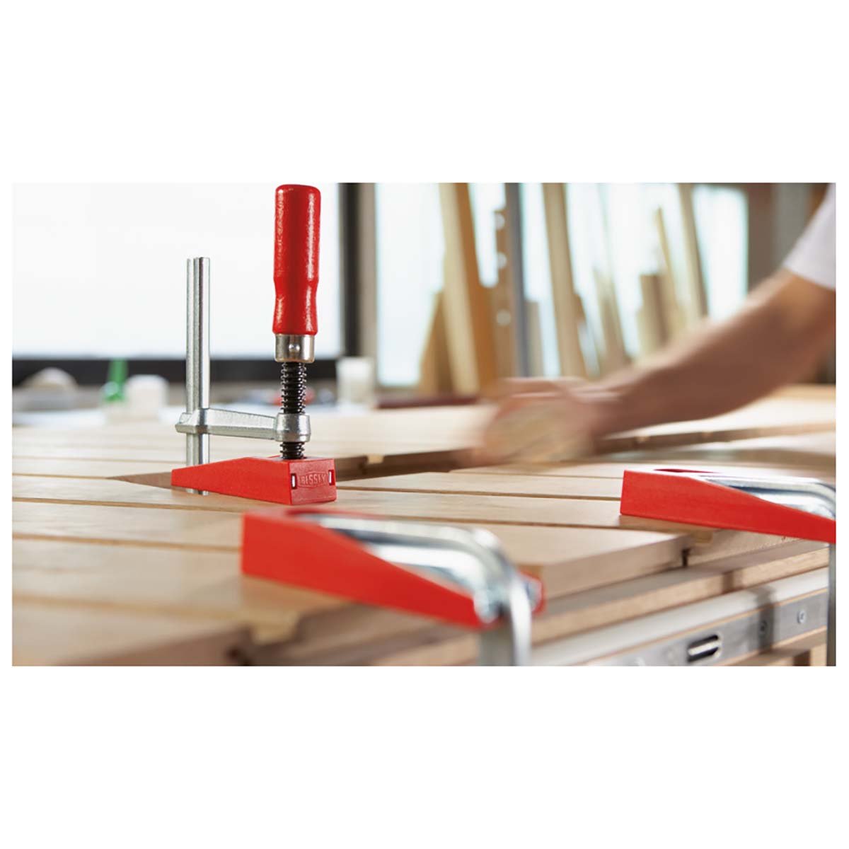 Bessey FK40 - 10 - Tornillo de apriete para superficies planas Bessey FK 400/100 - Ferrotecnia