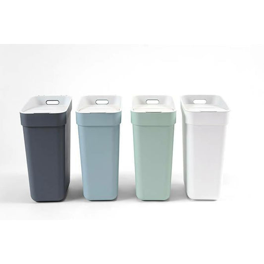 Curver - Cubo de basura y reciclaje Ready To Collect 30L, Con soporte para pared o puerta, Ideal para Cocina o cuarto de baño, 100% reciclado, Color gris