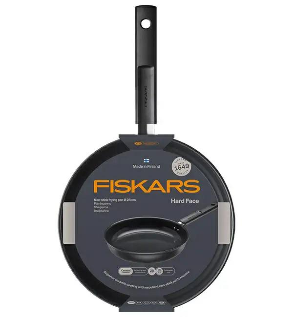 Fiskars Sartén, Hard Face, Diámetro 28 cm, Apta para todas las Cocinas, Revestimiento Antiadherente, Resistente a los Arañazos, Aluminio/Plástico, Negro, 1075520