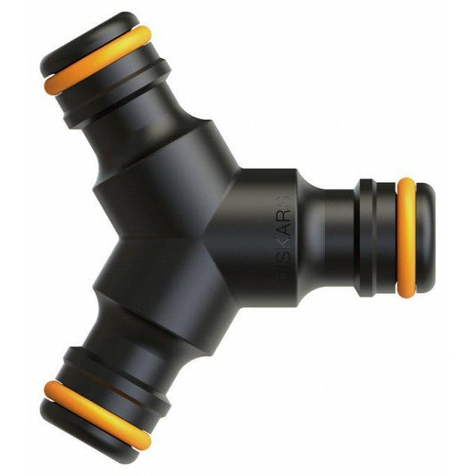 Fiskars Conector de mangueras 3 salidas, Suministro de agua fácil en 2 mangueras, Para todos los tipos y tamaños de conectores rápidos de manguera, Tamaño universal, 18 g, Negro/Naranja, 1027070
