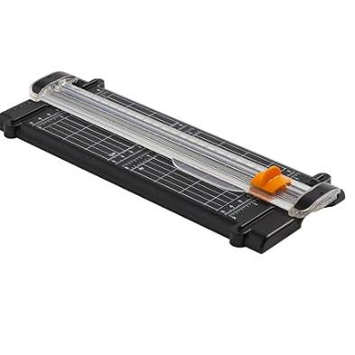 Fiskars Cortadora de Papel, SureCut, Formato Vertical A5, Formato Horizontal A4, Con Guía de Corte, Materiales Reciclados, 1077983