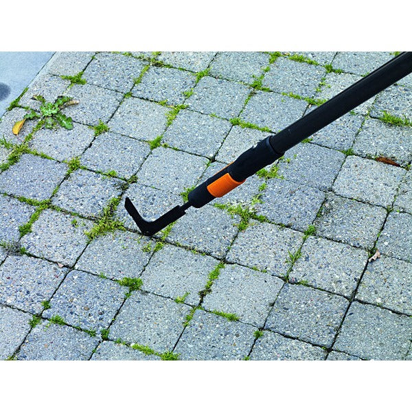 Fiskars Cuchillo raspador para terraza, Deshierbe entre las losas/pavimentos, Cabezal de herramienta QuikFit, Longitud: 25 cm, Cuchilla de acero, Negro/Naranja, QuikFit, 1000687