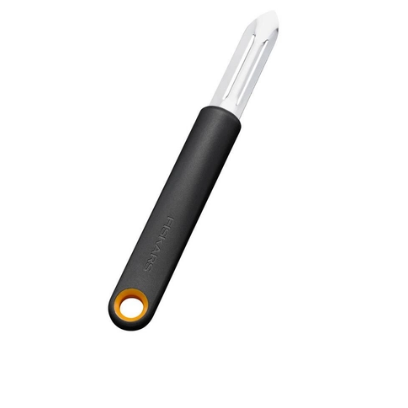 Fiskars Functional Form Pelador con cuchilla fija, Pelador universal para frutas y verduras, Punta afilada, Cuchilla de acero inoxidable/Mango de plástico, Negro/Naranja, 1079907
