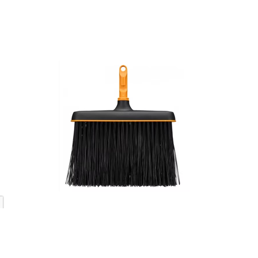 Fiskars OneClick Escoba, Accesorio Robusto para Suciedad Gruesa y Hojas, Cambio Sin Esfuerzo con Un Clic, Cerdas Más Largas, Negro y Naranja, 1080699