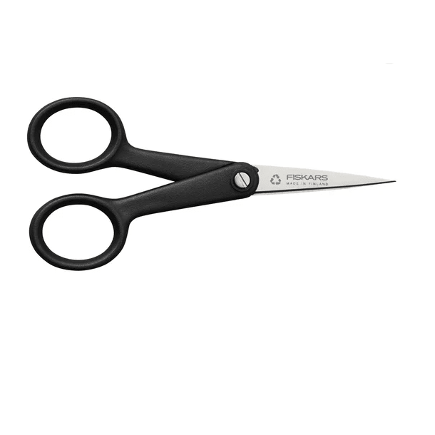 Fiskars Tijeras de Costura ReNew, Longitud: 12,4 cm, Acero Inoxidable Reciclado/Plástico Reciclado, Functional Form, Negro, 1074541 - Ferrotecnia