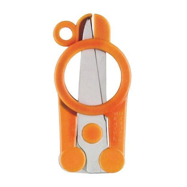 Fiskars Tijeras plegables, Longitud: 11 cm, Para diestros y zurdos, Hoja de acero inoxidable/Mangos de plástico, Naranja, Classic, 1005134 - Ferrotecnia