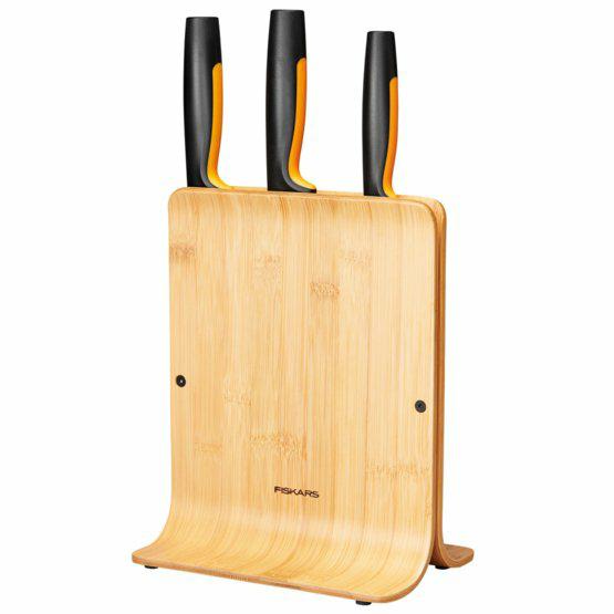FISKARS Bloque de bambú para cuchillos de diseño con 3 cuchillos, Functional Form, Incluye Cuchillo para verduras, Cuchillo de chef Santoku y Cuchillo de cocina, Bambú, plástico, 1057553