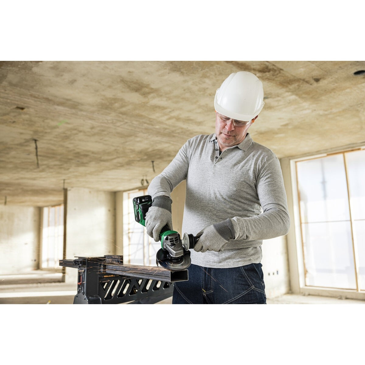 Hikoki G1813DAWQZ - Amoladora de disco de batería G1813DAWQZ