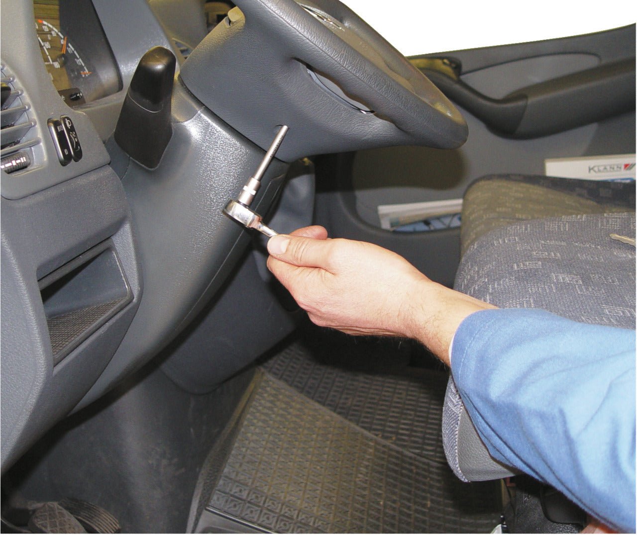 KL - 0191 - 10 - Inserto para llave de vaso T30 con orificio - Ferrotecnia
