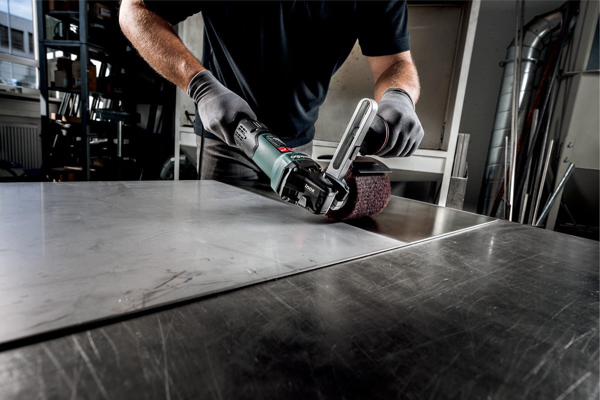 Metabo 602259000 - Satinadora SE 17-200 RT