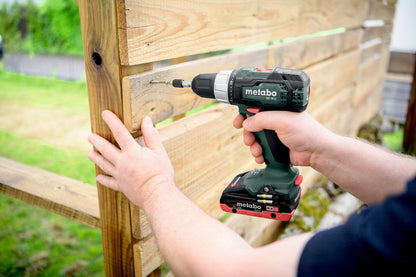 Metabo 614053500 - Taladro atornillador de percusión de batería SB 18 L
