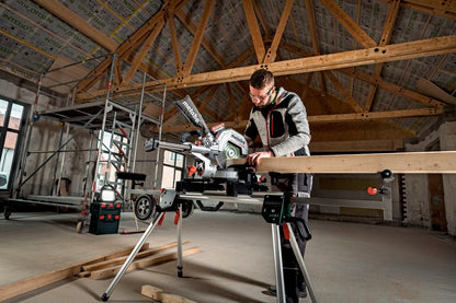 Metabo 614305850 - Ingletadora de batería KGS 18 LTX BL 305