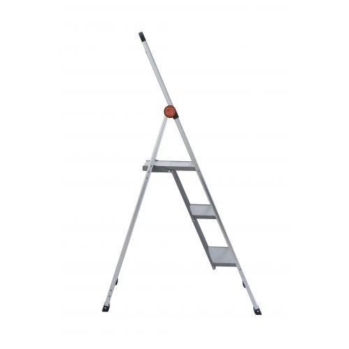 Mini escalera ultra delgada de aluminio Slim de GIERRE - Ferrotecnia