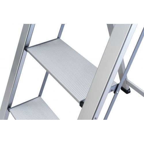 Mini escalera ultra delgada de aluminio Slim de GIERRE - Ferrotecnia