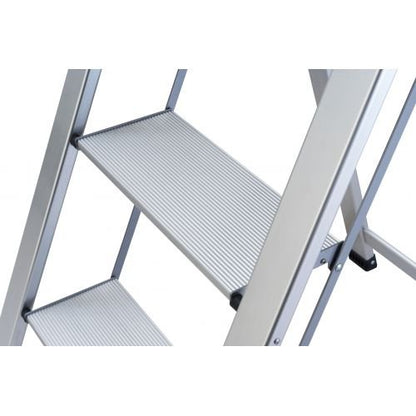 Mini escalera ultra delgada de aluminio Slim de GIERRE - Ferrotecnia