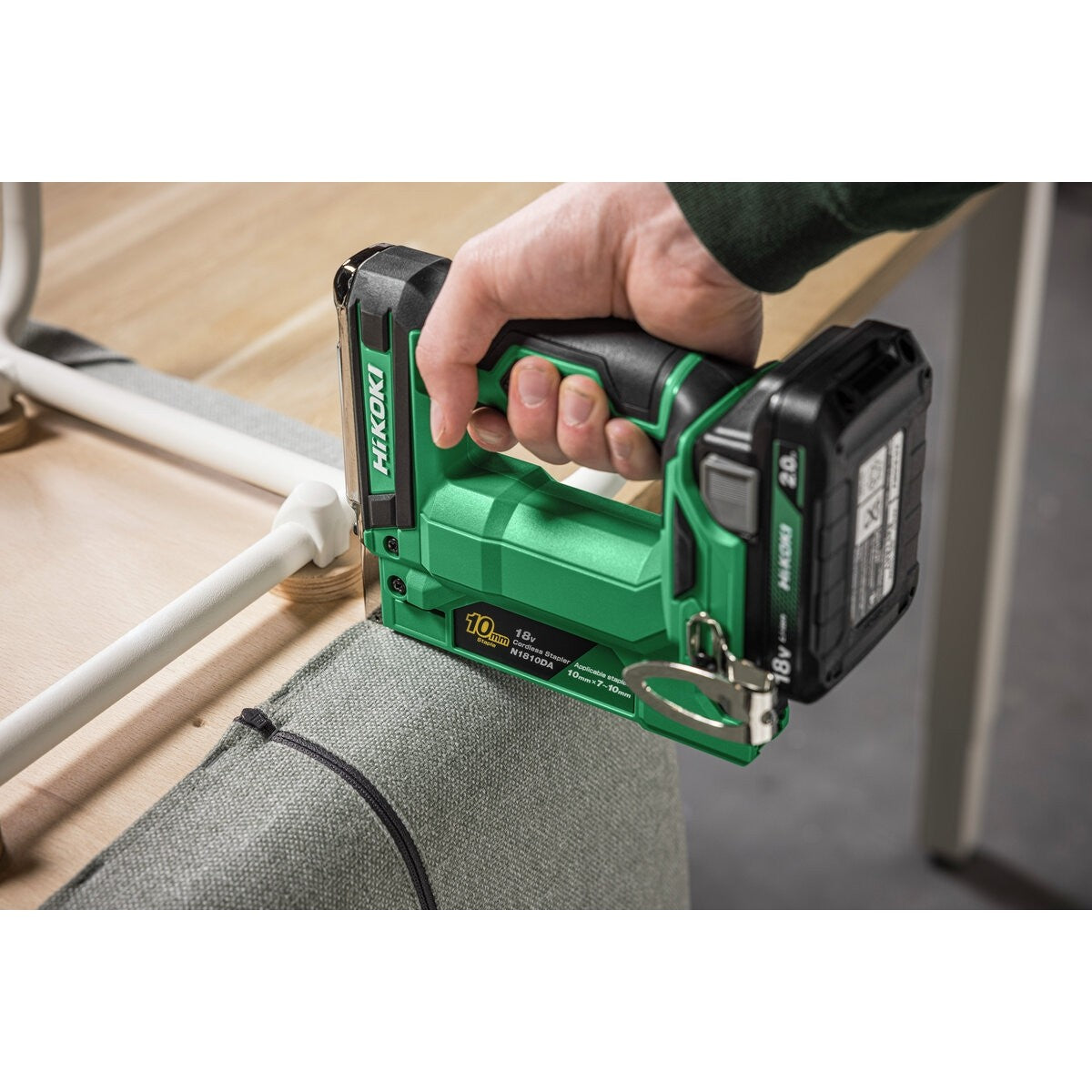 Hikoki N1810DAW4Z - Grapadora de batería N1810DAW4Z