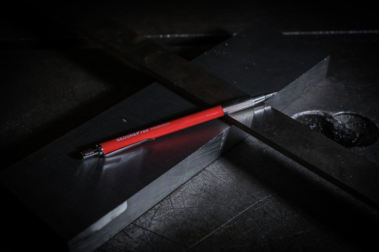 GEDORE red R90900020 - Tungsten carbide scriber with clip 150mm (3301433)