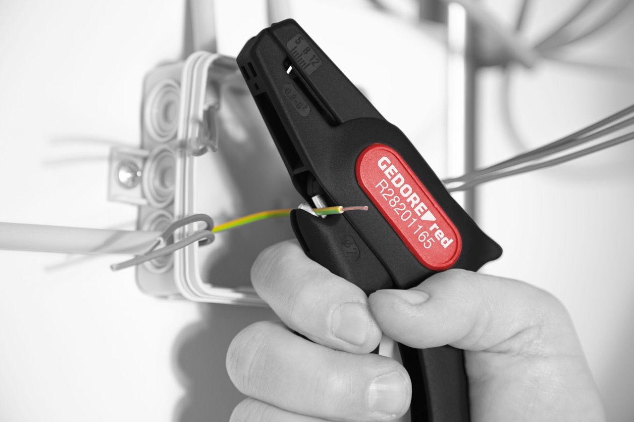 R28201165 - Pelacable StrippMax-Auto - Ferrotecnia