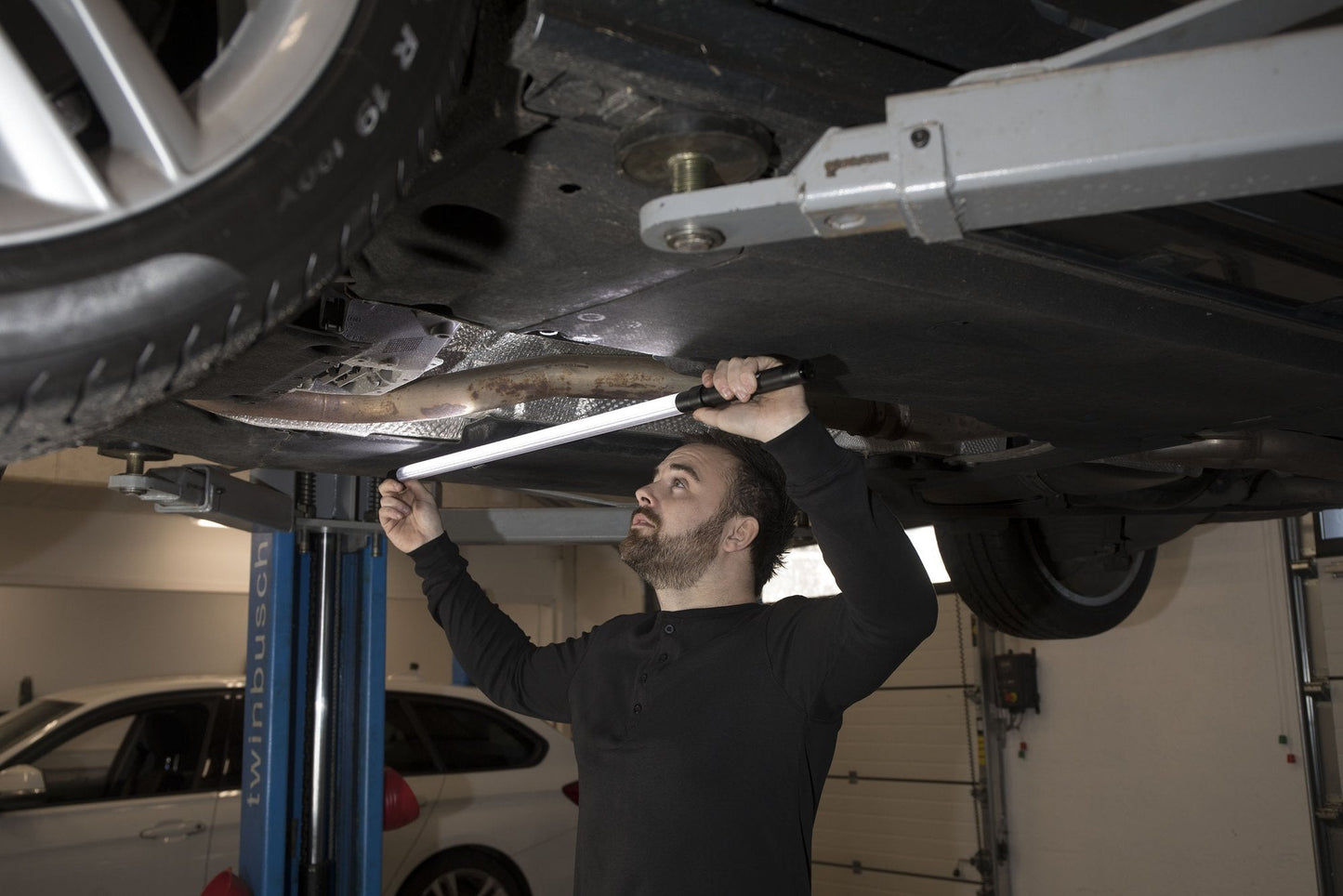 Scangrip 03.5240 - Lámpara tubo LINE LIGHT BONNET C+R