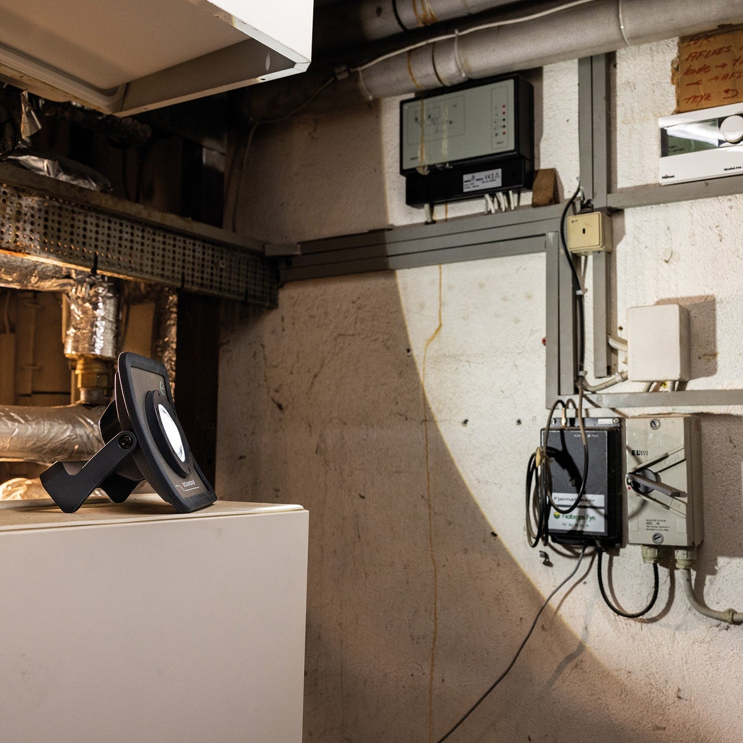 Scangrip 036201 - Foco LED de mano NOVA R FOR LIFE - Ferrotecnia