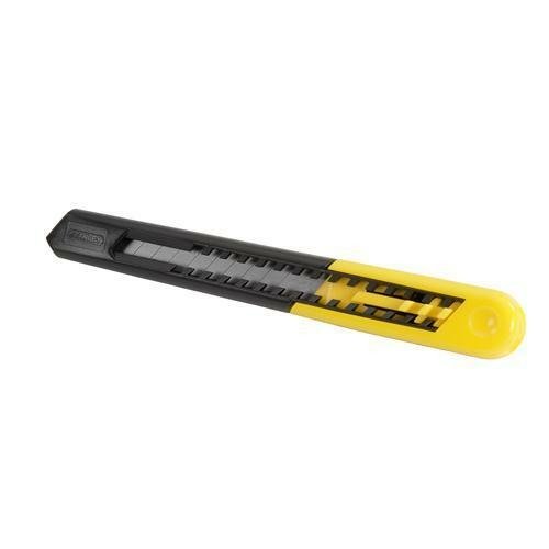 Stanley - Cúter 9 mm con cuchilla segmentada - Ferrotecnia