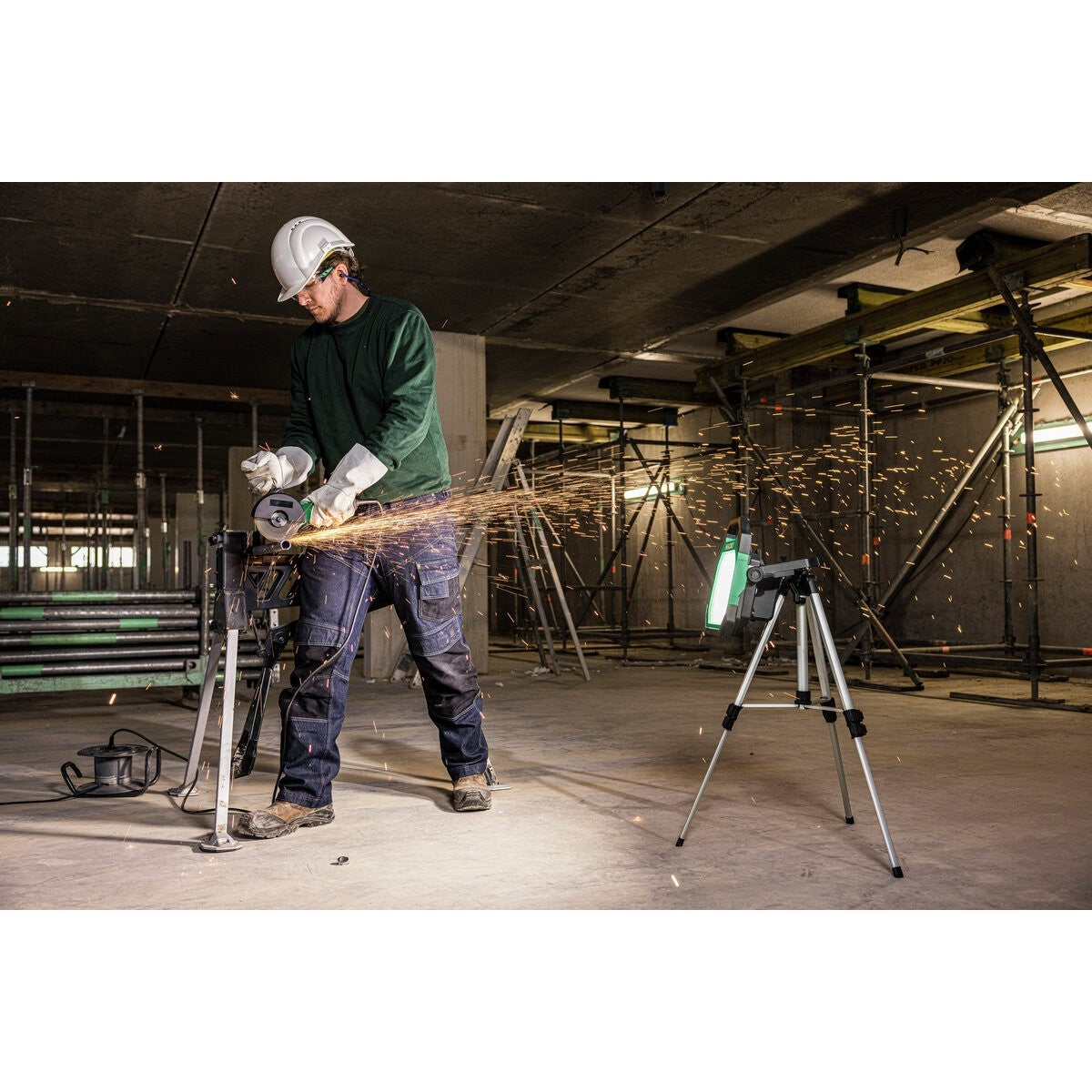 Hikoki UB18DDW4Z - Construcción ligera UB18DDW4Z