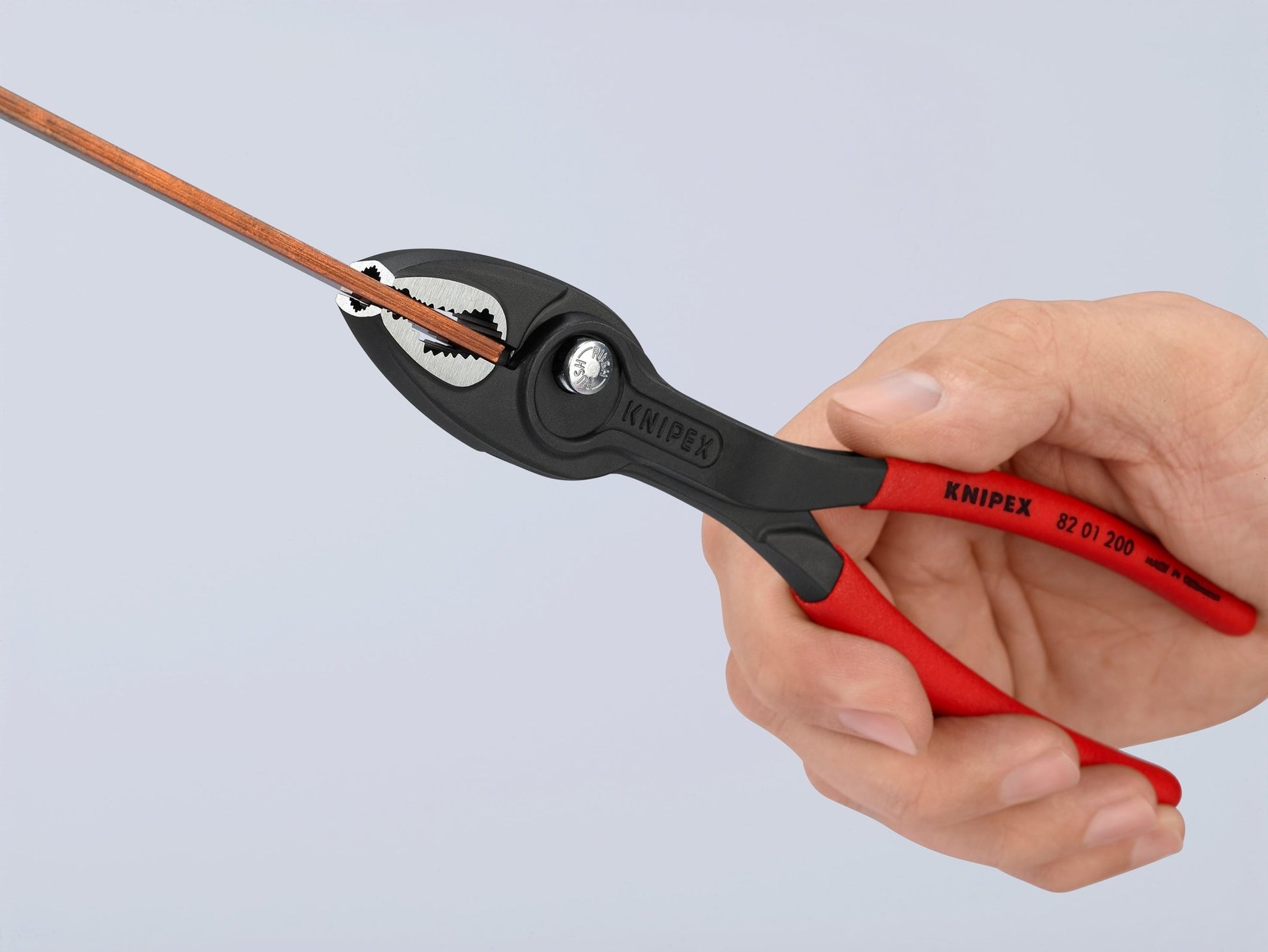 Knipex 82 01 200 - Alicate agarre frontal ajustable Knipex TwinGrip 200 mm. con mangos PVC - Ferrotecnia
